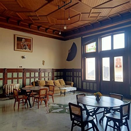 לוואנג Hotel Niagara מראה חיצוני תמונה